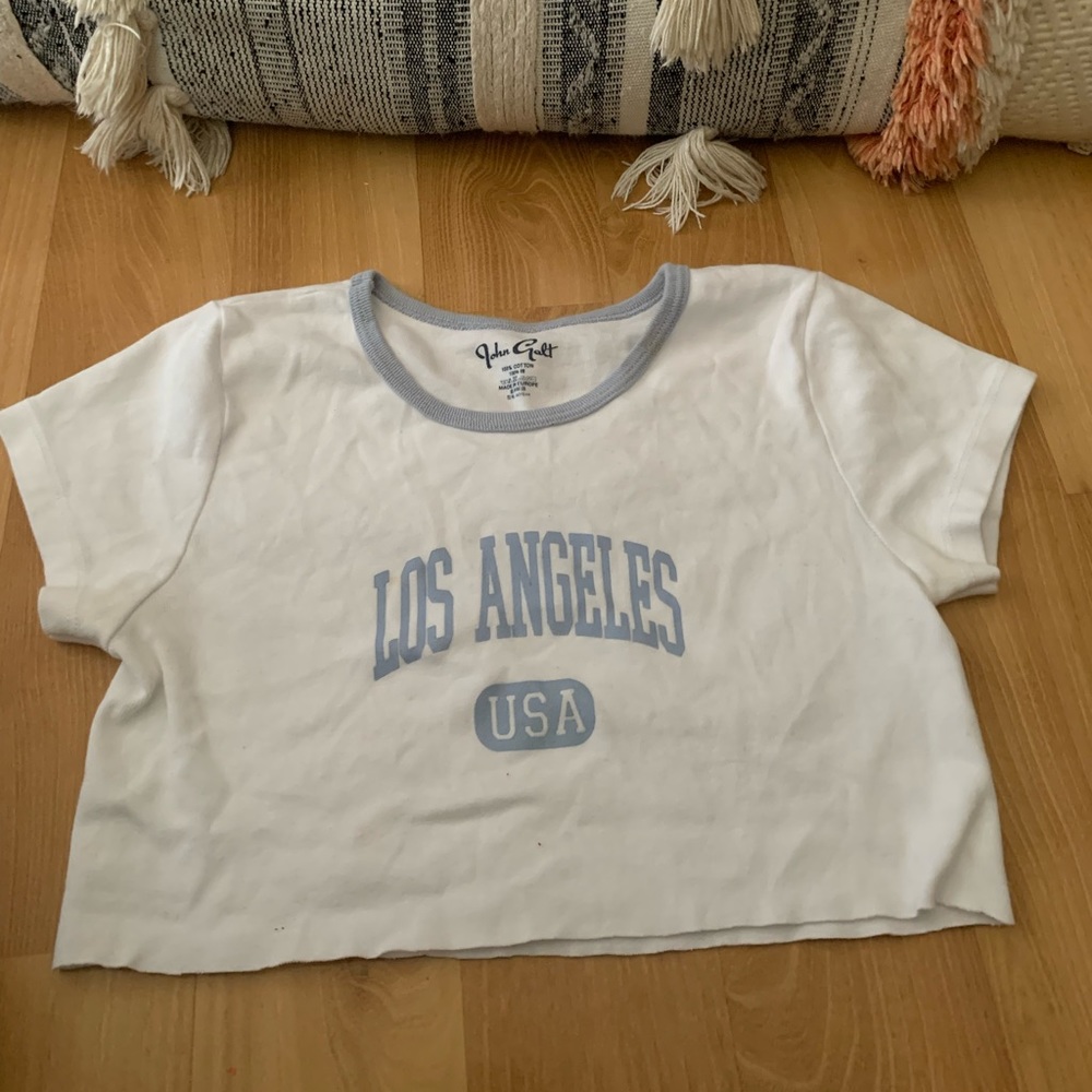 Brandy Melville graphic LA cropped tee